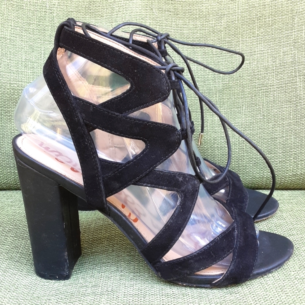 Sam Edelman Yardley Lace Up Black Heel.